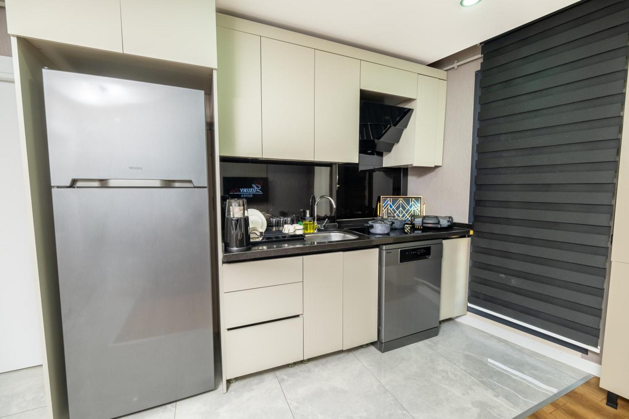 Luxury Life Suites Istanbul Exteriör bild
